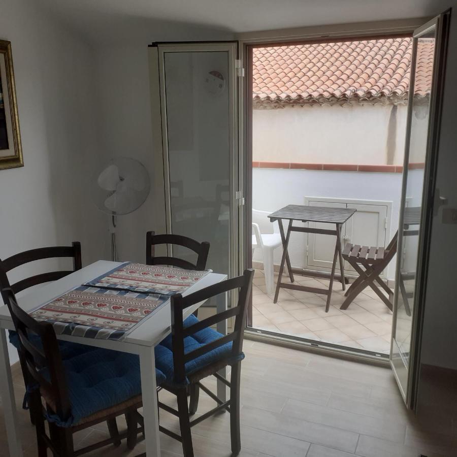 A Casa Dell'Artista Apartment Cefalu Bagian luar foto