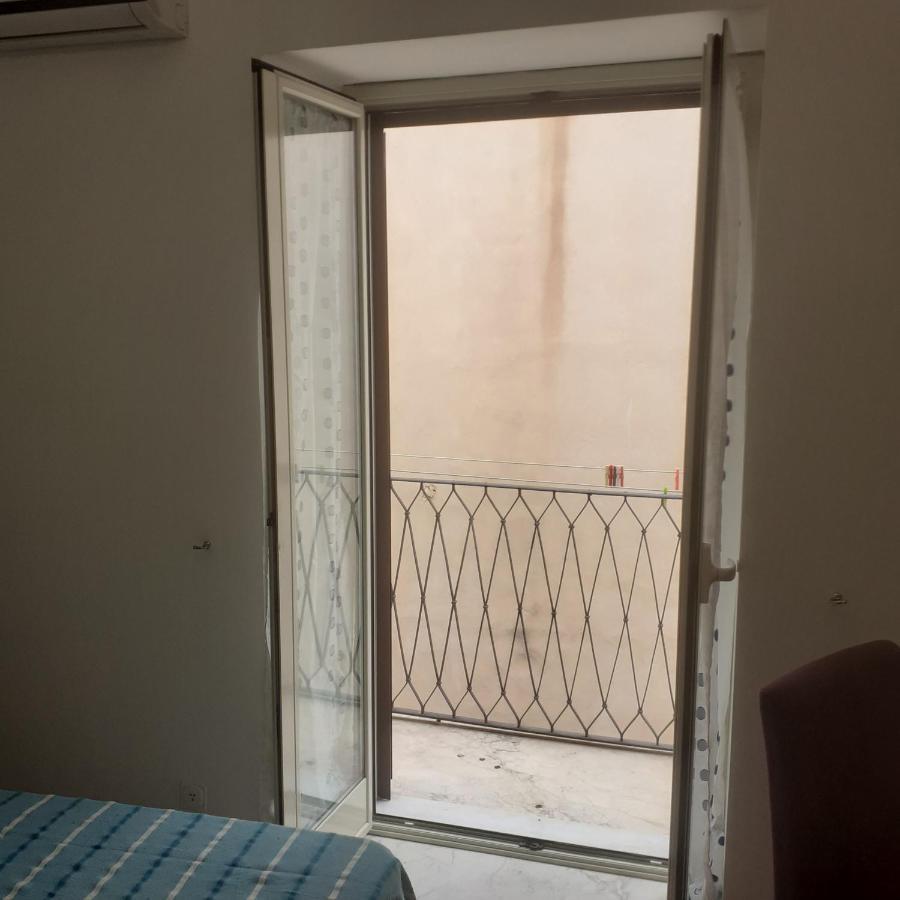 A Casa Dell'Artista Apartment Cefalu Bagian luar foto